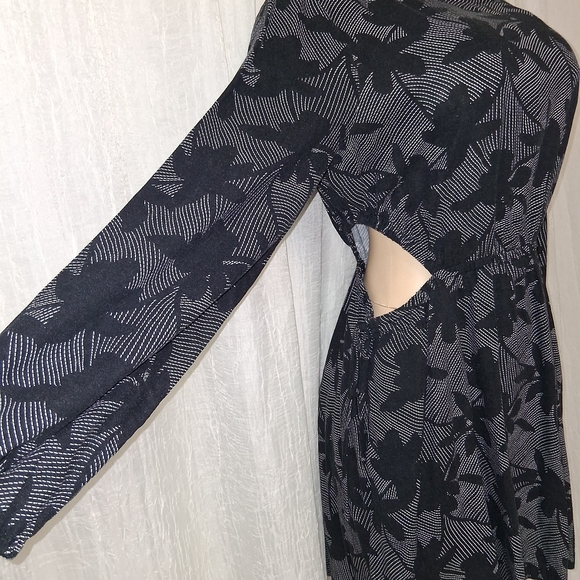 Universal Thread Black and Gray Long Sleeve Dress Women Size M - Picture 9 of 14